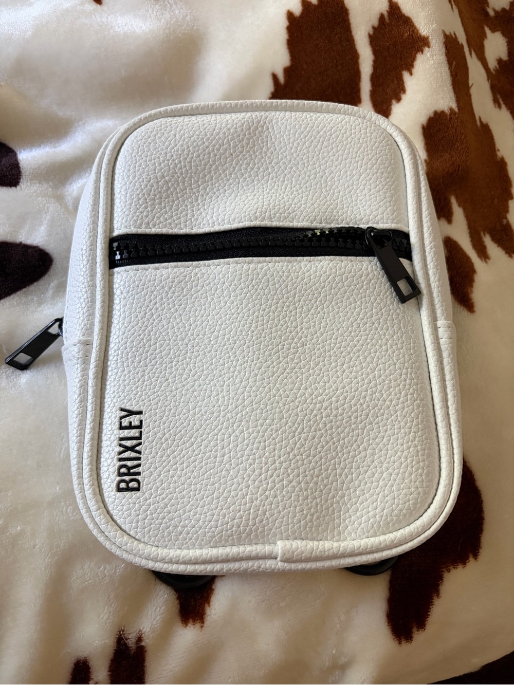 Brixley White Leather Crossbody Sling